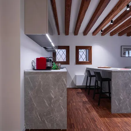 Ca' Vida Mezza Apartment