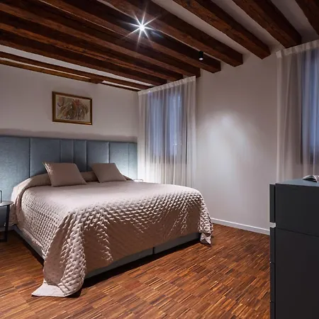 Ca' Vida Mezza * ונציה