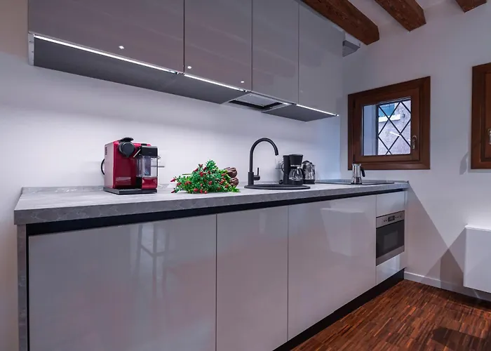 Ca' Vida Mezzà Appartement *